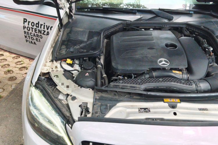 Used Mercedes-Benz C-Class 2020 Restyled C 260 Sport Edition Engine Bay Right