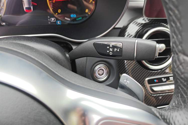 Used Mercedes-Benz C-Class 2020 Restyled C 260 Sport Edition Gear Lever