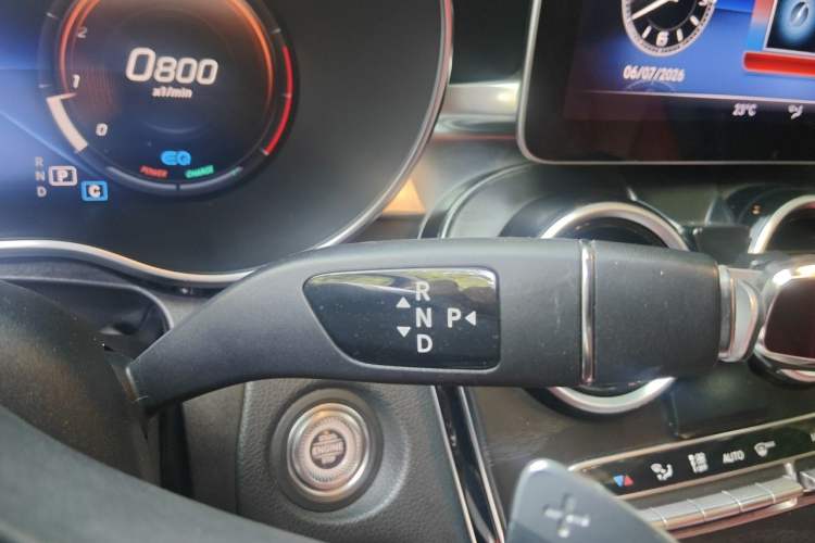 Used Mercedes-Benz C-Class 2020 C 260 L Sport Edition Gear Lever