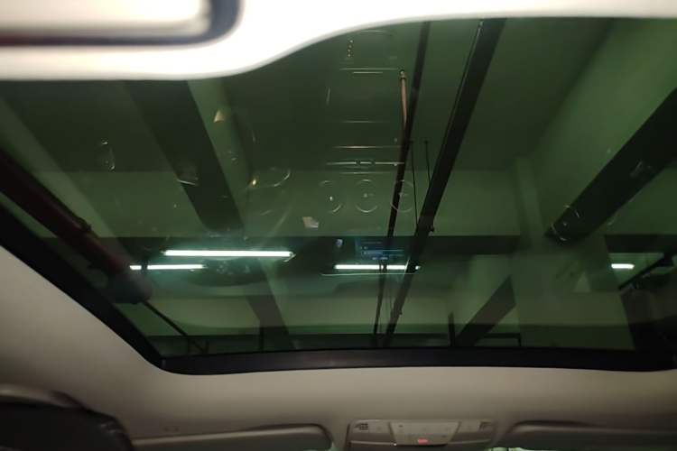 Used Mercedes-Benz C-Class 2020 C 260 L Sport Edition Headliner
