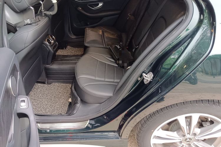 Used Mercedes-Benz C-Class 2020 C 200 L Fashion Edition Sport Version Left Rear Seat