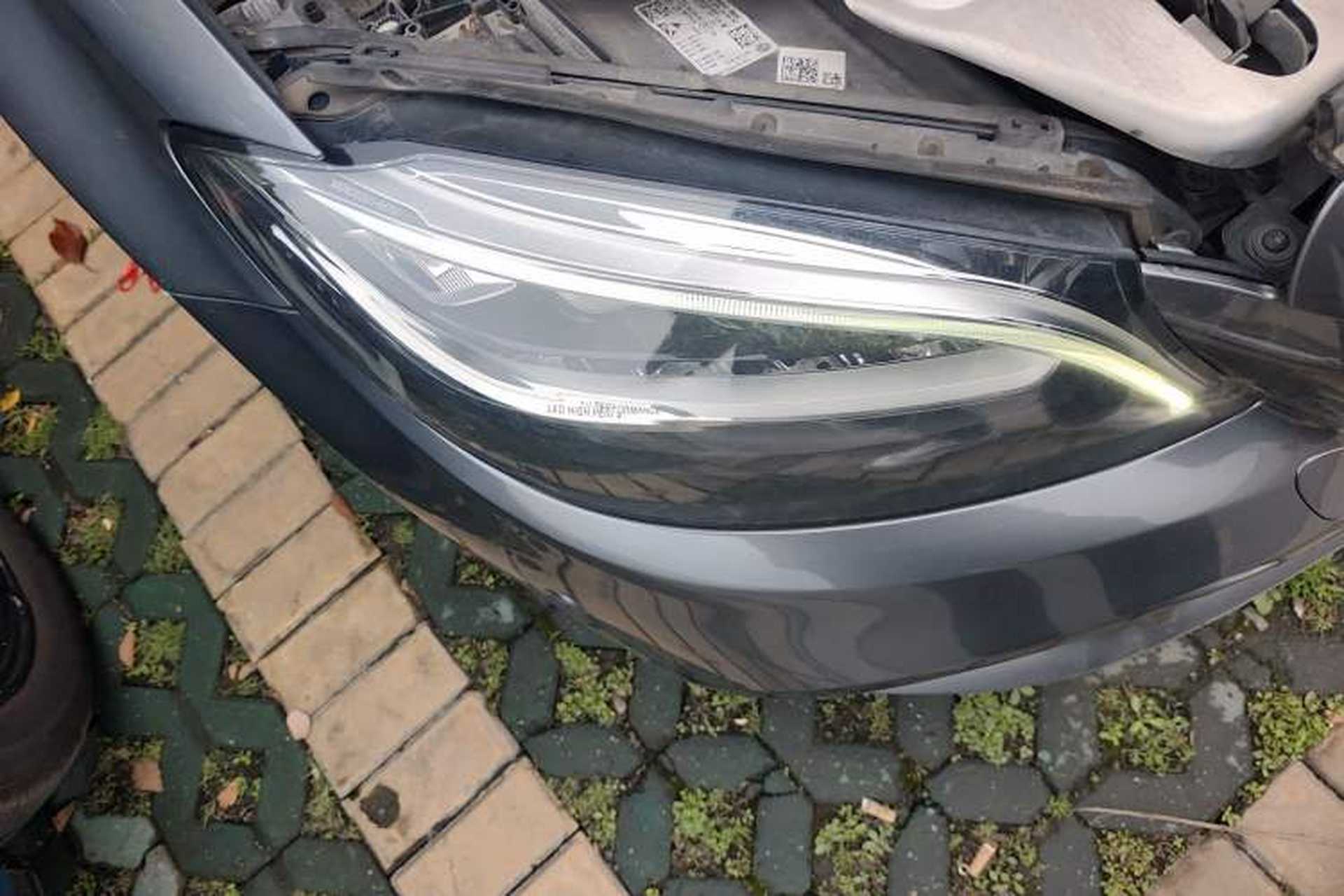 Used Mercedes-Benz C-Class 2020 Restyled C 200 L Fashion Edition Sport Version Right Front Headlight