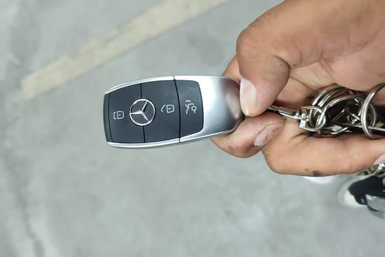 Used Mercedes-Benz C-Class 2020 C 260 L Sport Edition Vehicle Key