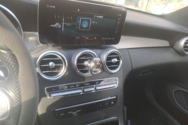 Used Mercedes-Benz C-Class 2020 C 260 Coupe Audio And AC Panel