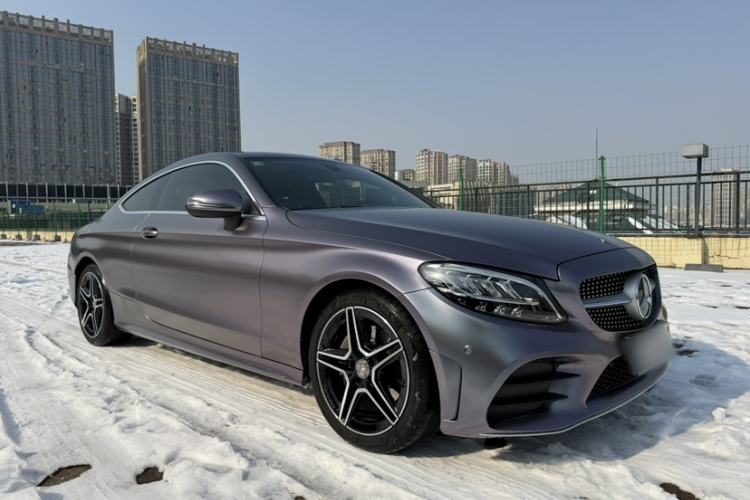 Used Mercedes-Benz C-Class 2020 C 260 Coupe Exterior 3