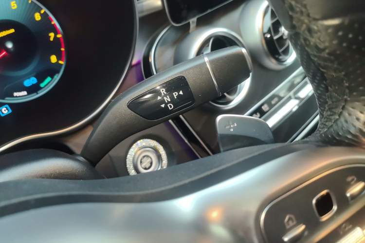 Used Mercedes-Benz C-Class 2020 C 260 Coupe Gear Lever