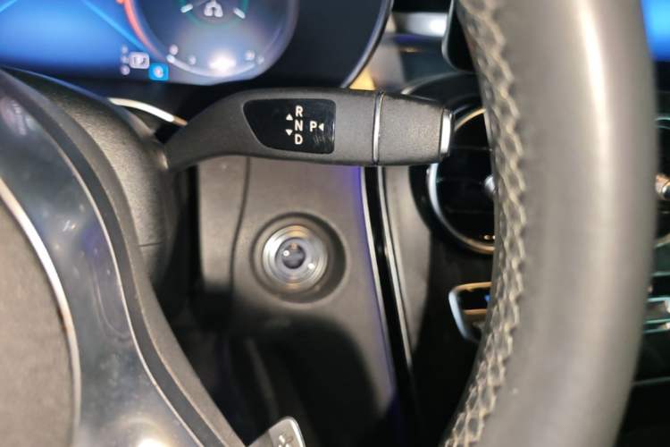 Used Mercedes-Benz C-Class 2020 Restyled C 260 L Sport Edition Gear Lever