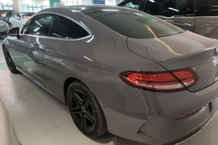 Used Mercedes-Benz C-Class 2020 C 260 Coupe Left Side