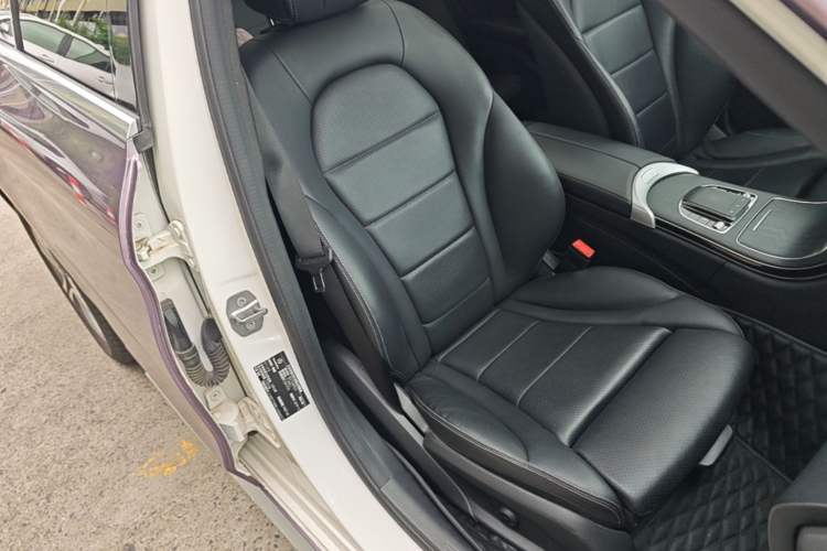 Used Mercedes-Benz C-Class 2020 C 260 L Sport Edition Right Front Seat
