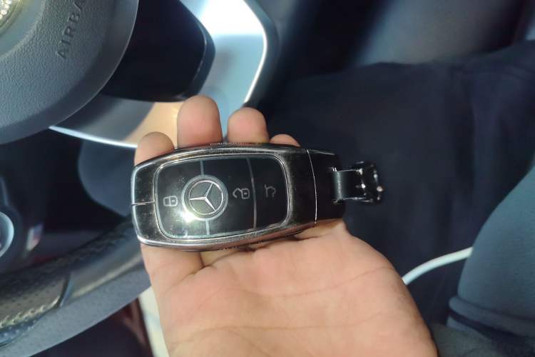 Used Mercedes-Benz C-Class 2020 C 260 Coupe Vehicle Key