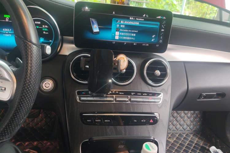 Used Mercedes-Benz C-Class 2020 Restyled C 260 L Sport Edition Audio And AC Panel
