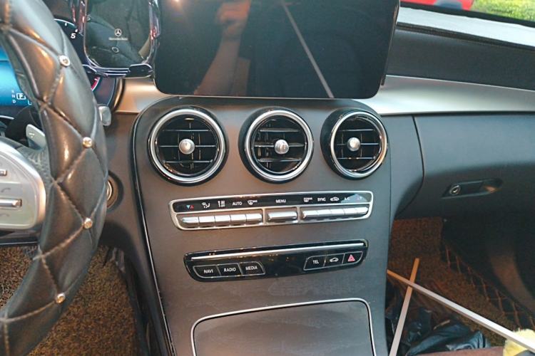 Used Mercedes-Benz C-Class 2020 C 260 L Sport Edition Audio And AC Panel