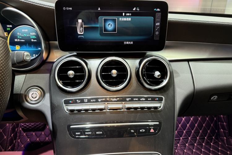 Used Mercedes-Benz C-Class 2020 Restyled C 260 L Sport Edition Audio And AC Panel