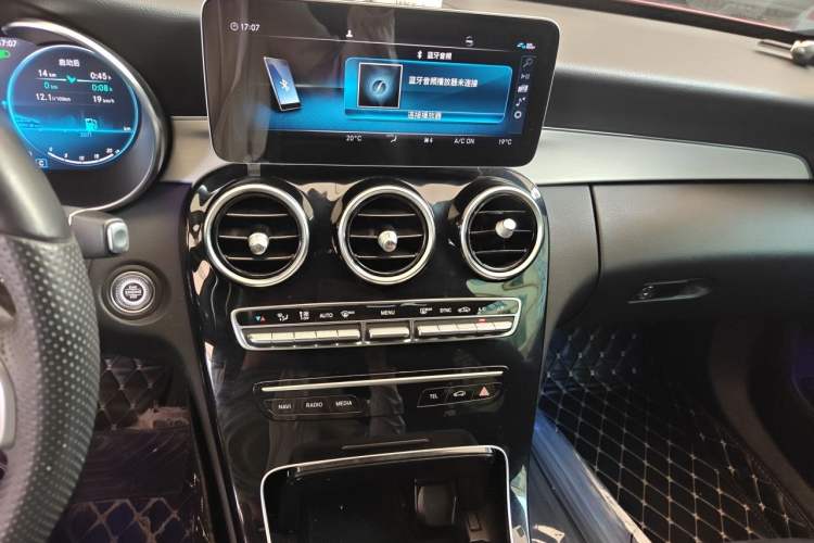 Used Mercedes-Benz C-Class 2020 C 260 Sport Edition Audio And AC Panel