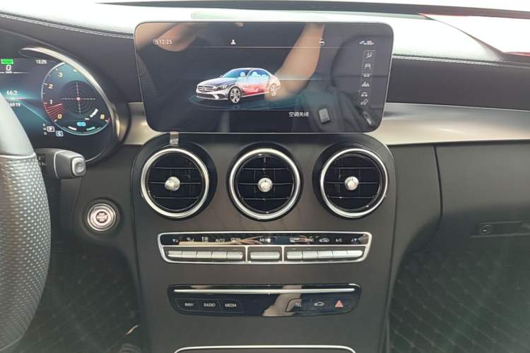 Used Mercedes-Benz C-Class 2020 C 260 L Sport Edition Audio And AC Panel