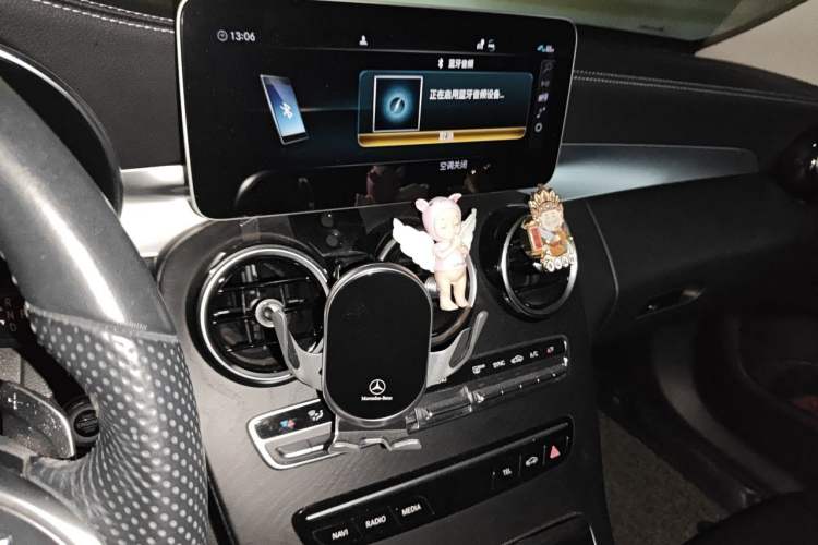 Used Mercedes-Benz C-Class 2020 C 260 L Sport Edition Audio And AC Panel