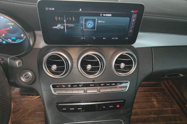 Used Mercedes-Benz C-Class 2020 C 260 Coupe Audio And AC Panel