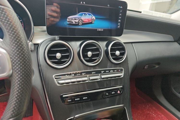 Used Mercedes-Benz C-Class 2020 C 200 L Fashion Edition Sport Version Audio And AC Panel