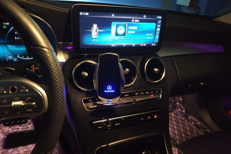 Used Mercedes-Benz C-Class 2020 Restyled C 200 L Fashion Edition Sport Version Audio And AC Panel