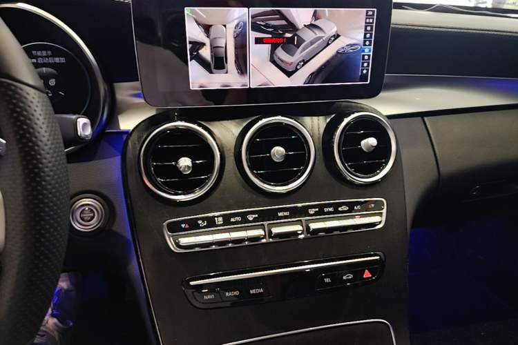 Used Mercedes-Benz C-Class 2020 Restyled C 260 L Sport Edition Audio And AC Panel