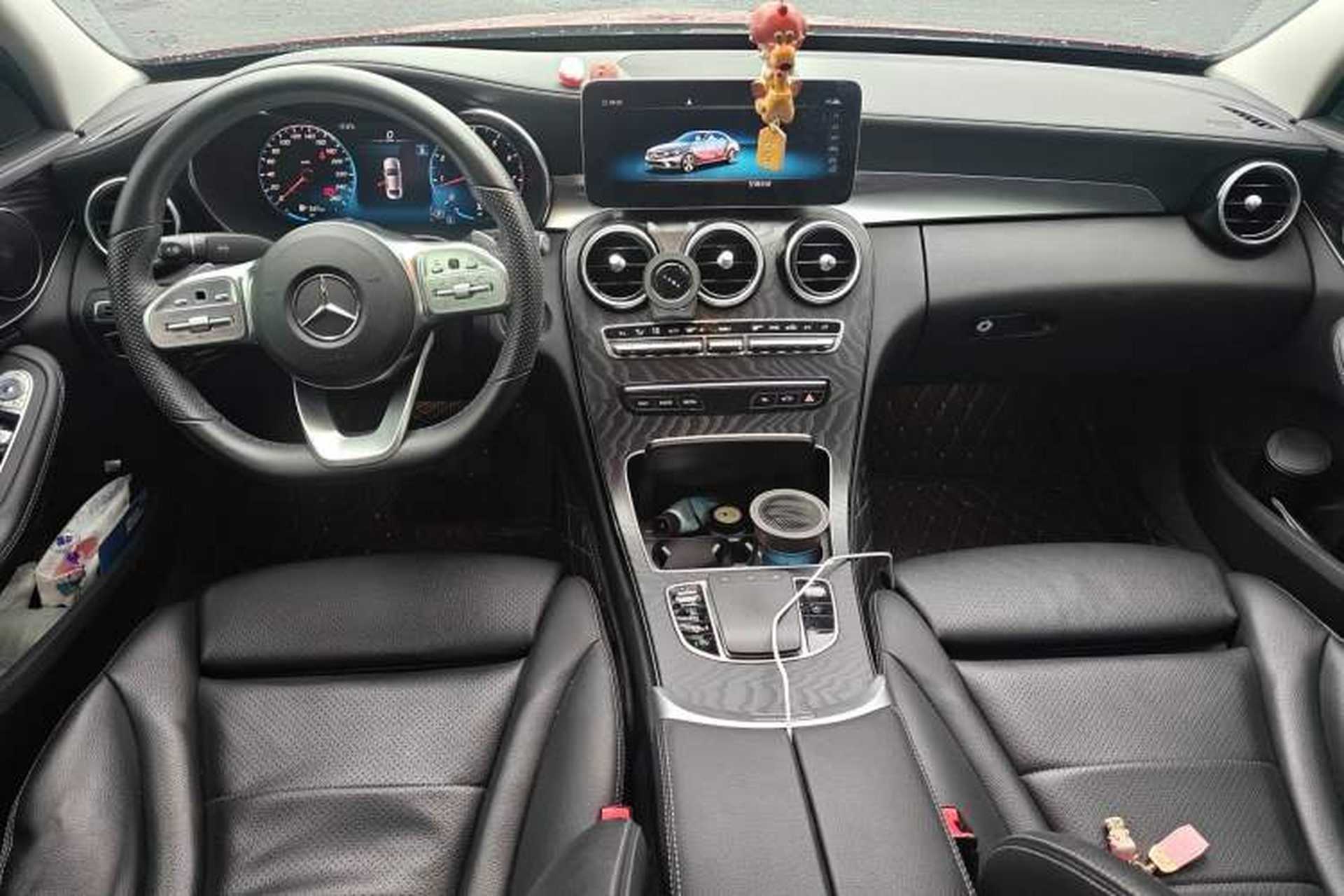 Used Mercedes-Benz C-Class 2020 Restyled C 200 L Fashion Edition Sport Version Center Console