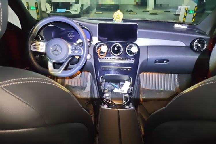 Used Mercedes-Benz C-Class 2020 C 260 Sport Edition Center Console