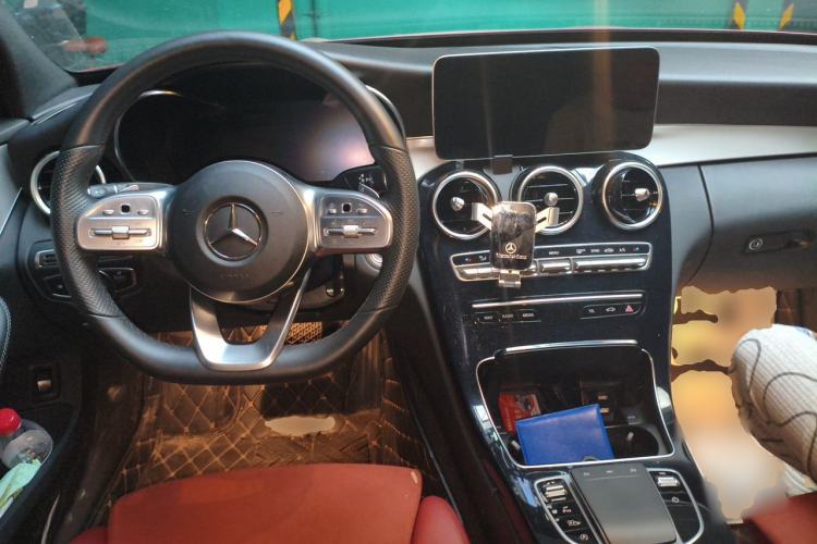 Used Mercedes-Benz C-Class 2020 Restyled C 260 Sport Edition Center Console