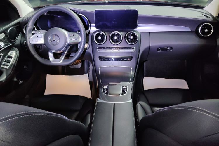 Used Mercedes-Benz C-Class 2020 Restyled C 260 L Sport Edition Center Console