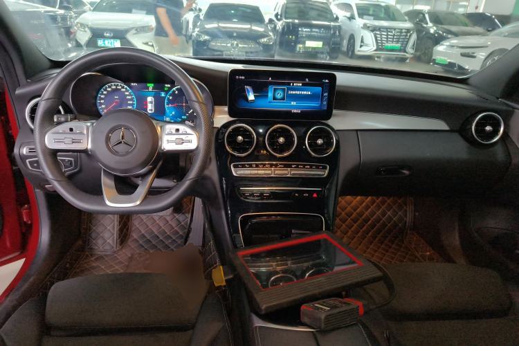 Used Mercedes-Benz C-Class 2020 C 260 Sport Edition Center Console