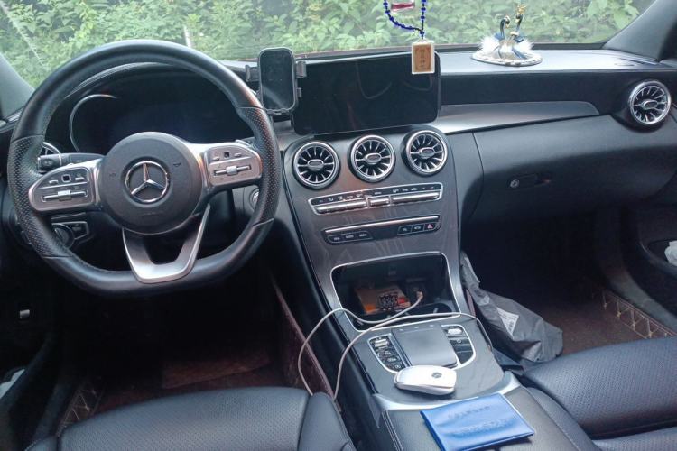Used Mercedes-Benz C-Class 2020 C 260 L Sport Edition Center Console