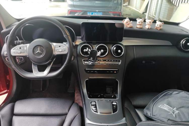 Used Mercedes-Benz C-Class 2020 C 200 L Fashion Edition Sport Version Center Console