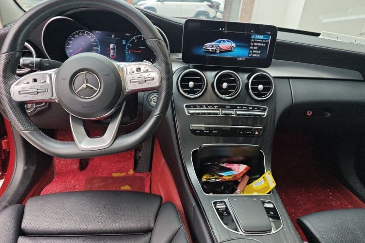 Used Mercedes-Benz C-Class 2020 C 200 L Fashion Edition Sport Version Center Console