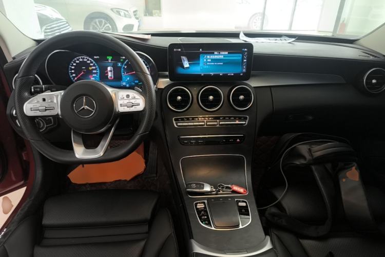 Used Mercedes-Benz C-Class 2020 C 260 L Sport Edition Center Console