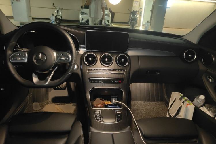 Used Mercedes-Benz C-Class 2020 Restyled C 260 L Sport Edition Center Console
