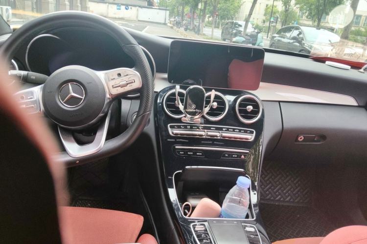 Used Mercedes-Benz C-Class 2020 Restyled C 260 Sport Edition Center Console