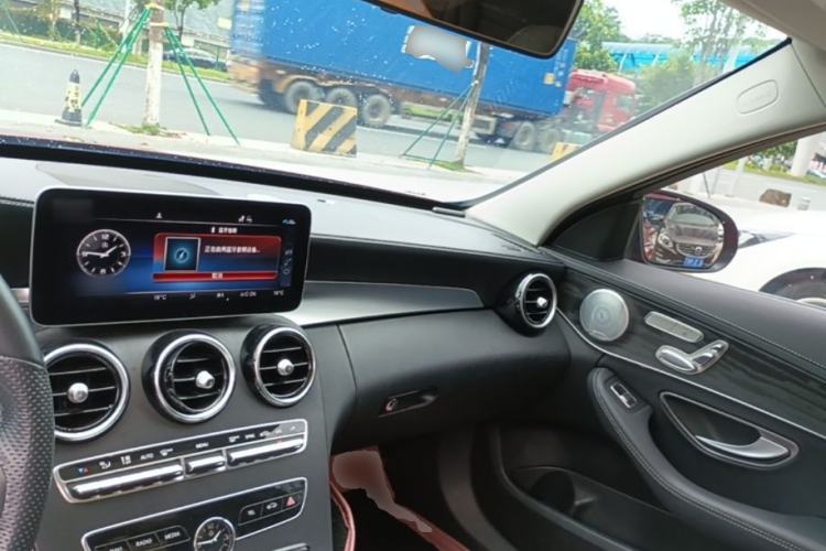 Used Mercedes-Benz C-Class 2020 Restyled C 260 L Sport Edition Center Console