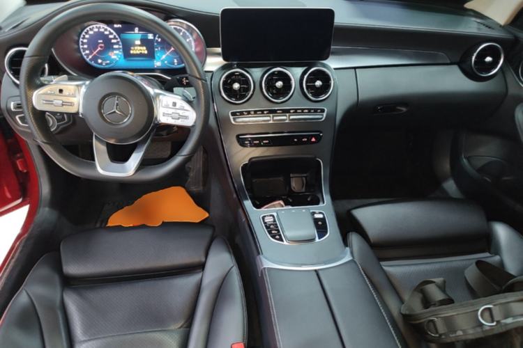 Used Mercedes-Benz C-Class 2020 C 200 L Fashion Edition Sport Version Center Console