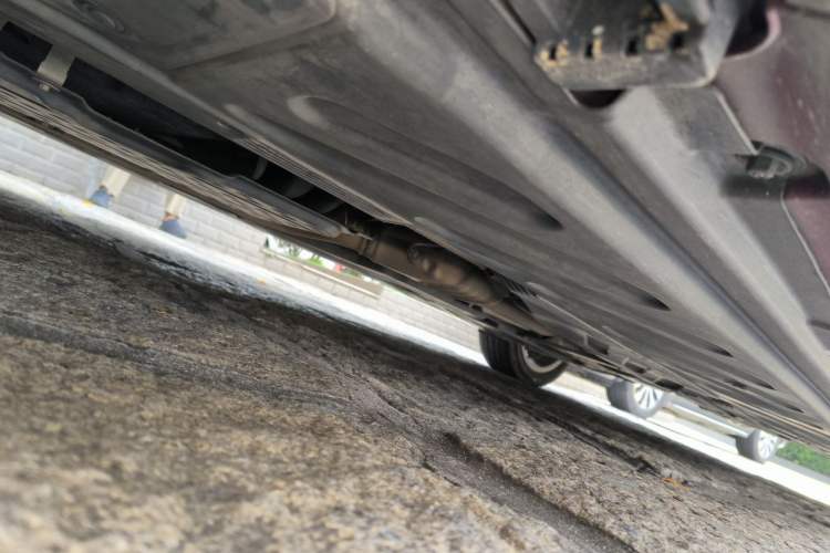Used Mercedes-Benz C-Class 2020 C 200 L Fashion Edition Sport Version Chassis Front Left