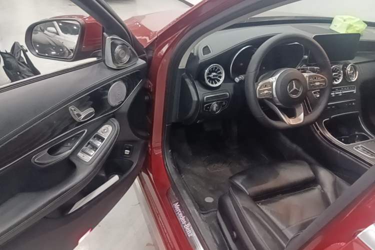 Used Mercedes-Benz C-Class 2020 Updated C 200 L Fashion Edition Driver Seat