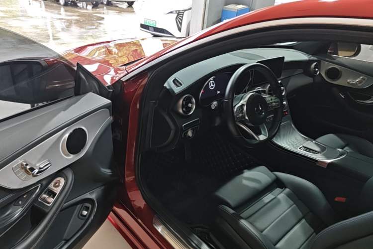 Used Mercedes-Benz C-Class 2020 C 260 Coupe Driver Seat