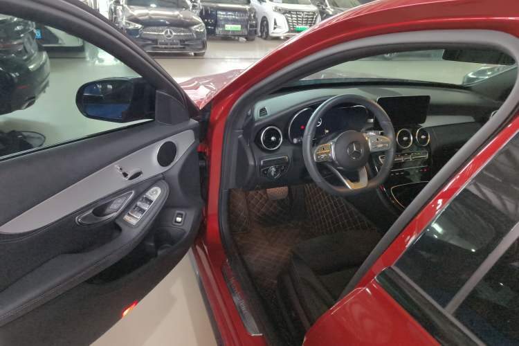 Used Mercedes-Benz C-Class 2020 C 260 Sport Edition Driver Seat