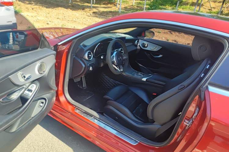 Used Mercedes-Benz C-Class 2020 C 260 Coupe Driver Seat