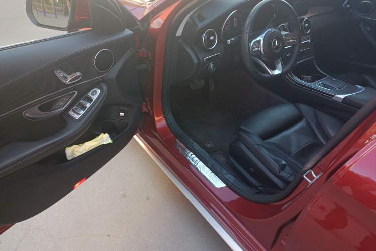 Used Mercedes-Benz C-Class 2020 C 200 L Fashion Edition Sport Version Driver Seat