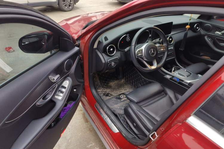Used Mercedes-Benz C-Class 2020 C 200 L Fashion Edition Sport Version Driver Seat