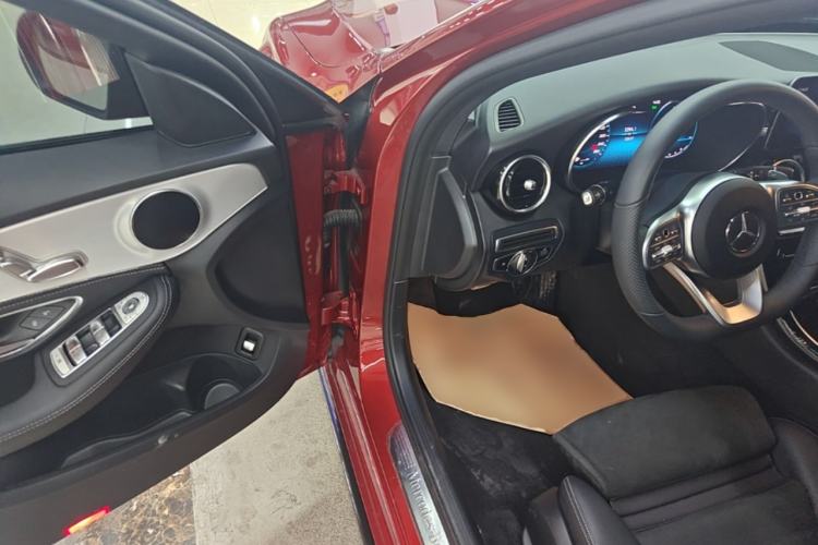Used Mercedes-Benz C-Class 2020 C 260 Sport Edition Driver Seat