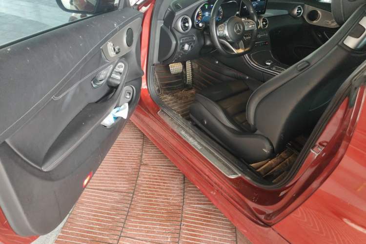 Used Mercedes-Benz C-Class 2020 C 260 Coupe Driver Seat
