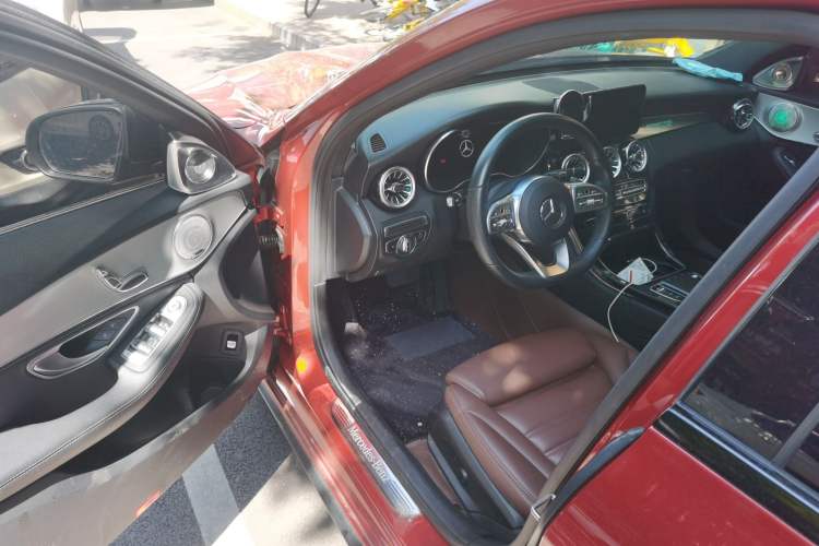 Used Mercedes-Benz C-Class 2020 Restyled C 260 Sport Edition Driver Seat
