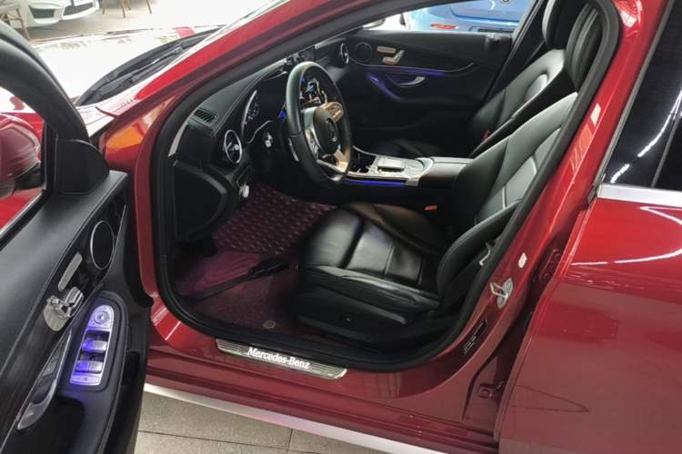 Used Mercedes-Benz C-Class 2020 Restyled C 260 L Sport Edition Driver Seat
