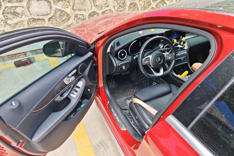 Used Mercedes-Benz C-Class 2020 Restyled C 260 L Sport Edition Driver Seat
