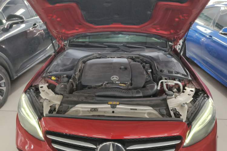 Used Mercedes-Benz C-Class 2020 C 260 Sport Edition Engine Bay